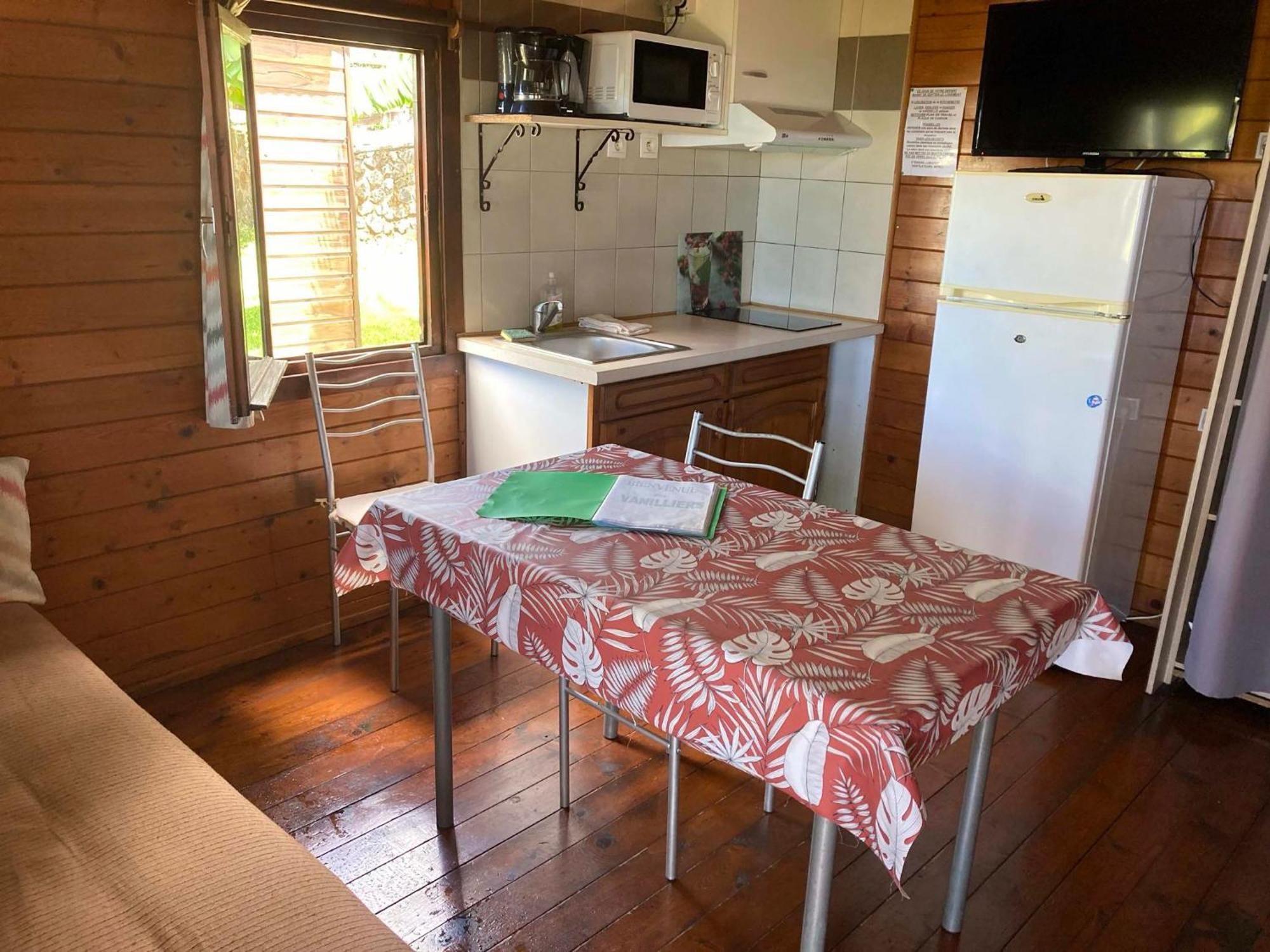 Les Bungalows Les Vanilliers, Sud Sauvage Avec Piscine Saint-Joseph Exteriér fotografie